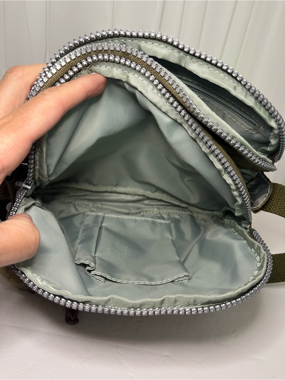 Kipling Olive Green Crossbody with Monkey Key Charm - Picture 11 of 11